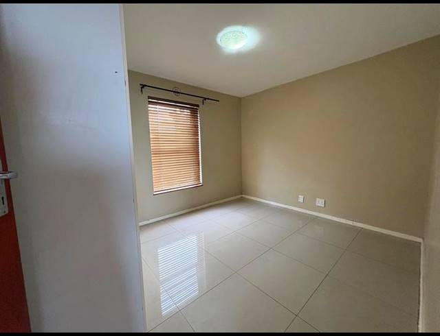 2 BEDROOM PROPERTY TO RENT IN OTTERY